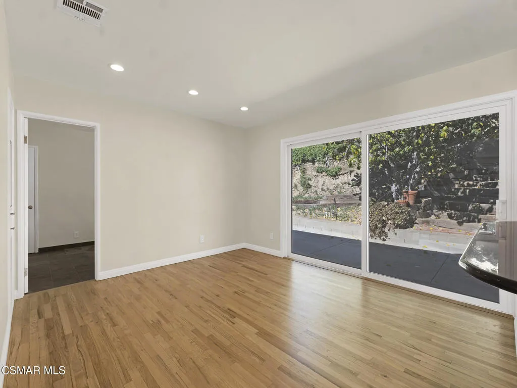 4610 Cerrillos Drive, Woodland Hills, California 91364 home-pic-25